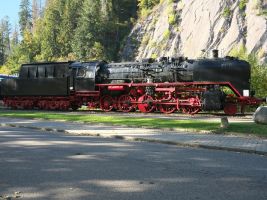 Dampflokomotive im Bahnhof von Triberg