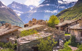 Bonneval sur Arc, eines der schönsten Bergdörfer der Alpen - ©Aide/stock.adobe.com