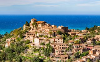 Das kleine Bergdorf Deià auf Mallorca