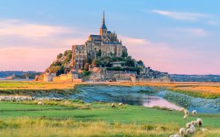 Der Mont-Saint-Michel in der Normandie - (c) f11photo JPG/stock.adobe.com