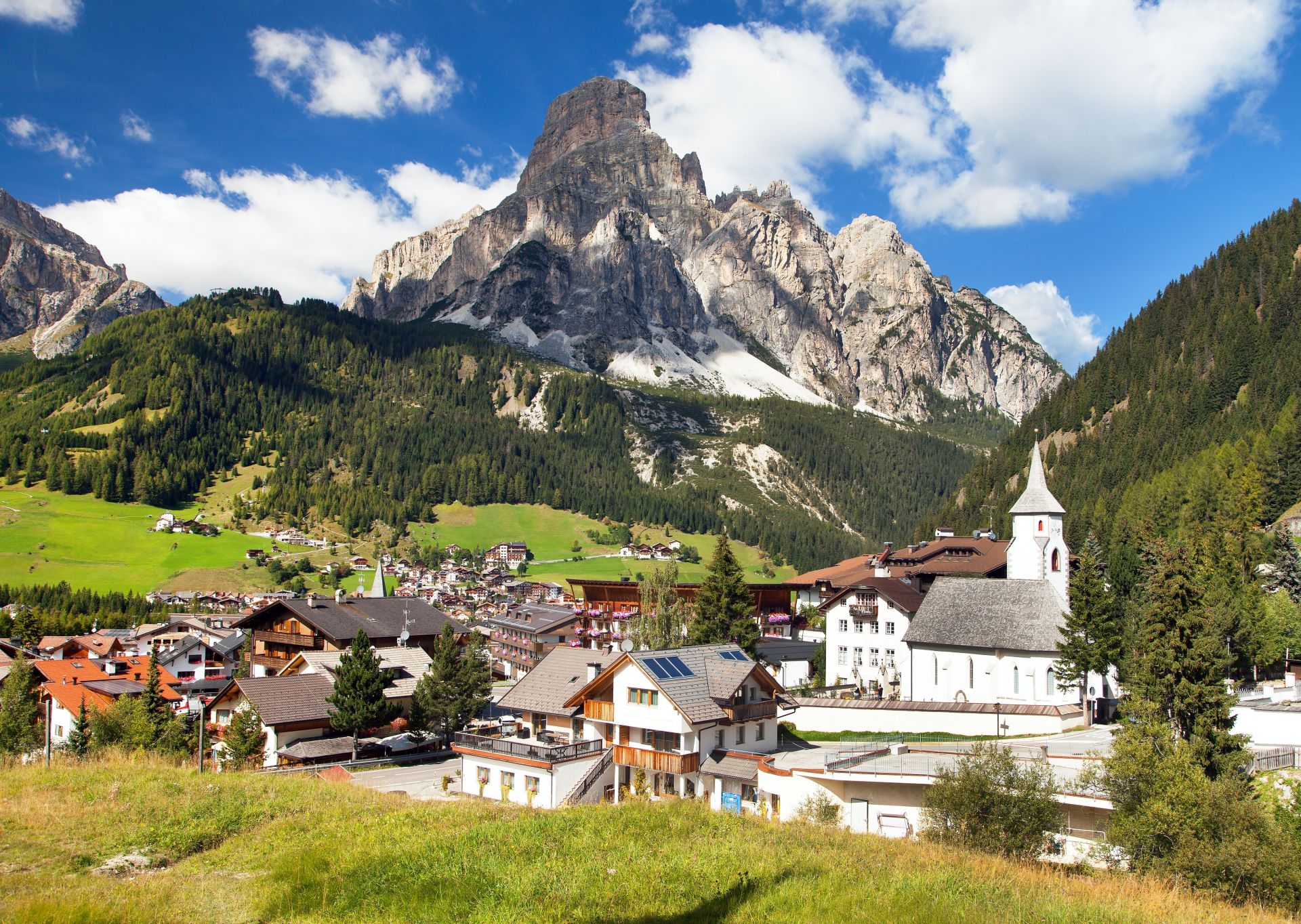 Corvara: Ein Juwel in den Dolomiten