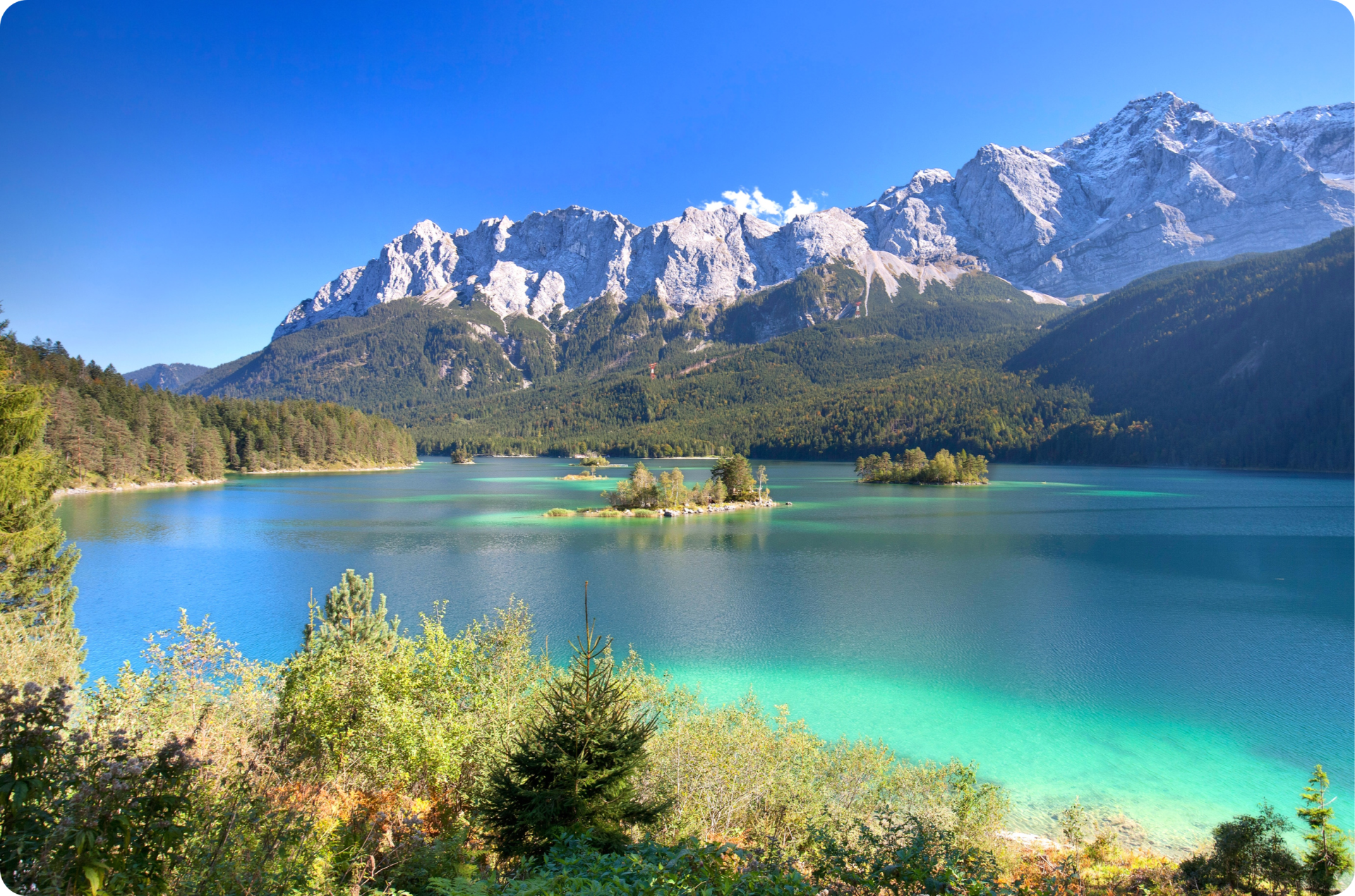 Der Eibsee in Bayern Der Eibsee in Bayern