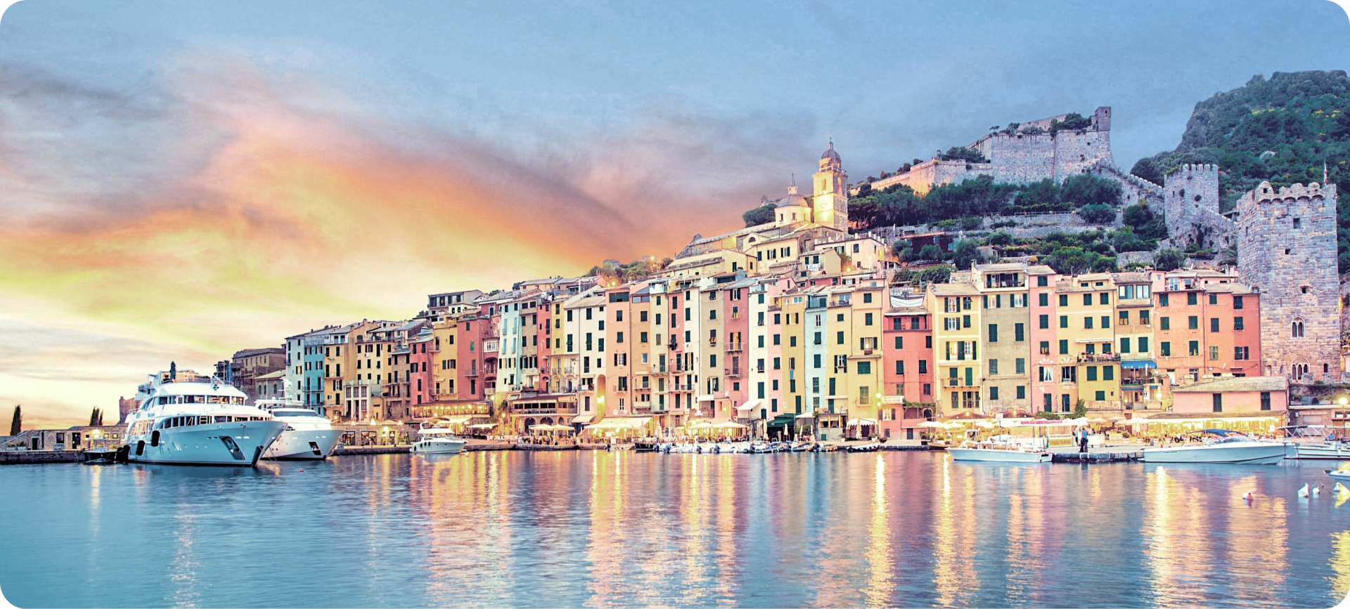 Malerischer Hafen von Porto Venere