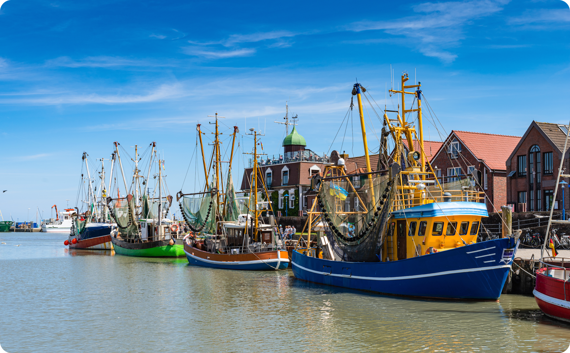 Der Fischerort Neuharlingersiel an der Nordsee