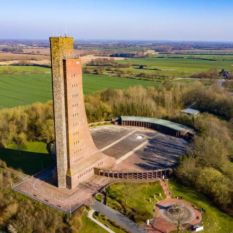 Ferienhäuser und Ferienwohnungen in Schleswig-Holstein für Ihren Urlaub in Schleswig-Holstein Laboe Marine-Ehrenmal