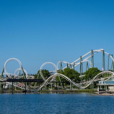 a- Urlaub in Niedersachsen Autostadt Wolfsburg Heide Park Resort Soltau