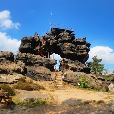 Der Berg Töpfer im Zittauer Gebirge Der Berg Töpfer im Zittauer Gebirge