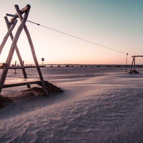 Strandspielzeug am Strand von Dornumersiel