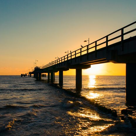 Seebücke Bansin im Sonnenaufgang