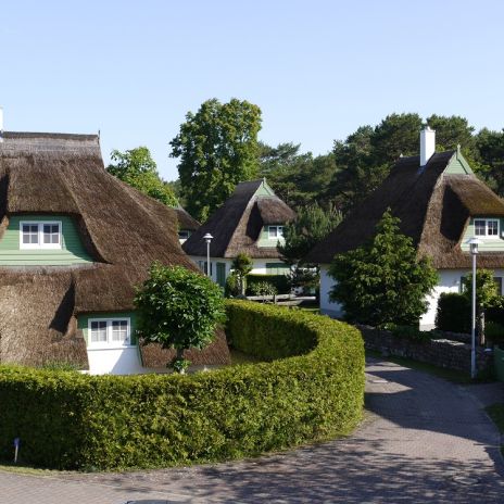 Reetdachhäuser im Seebad Karlshagen