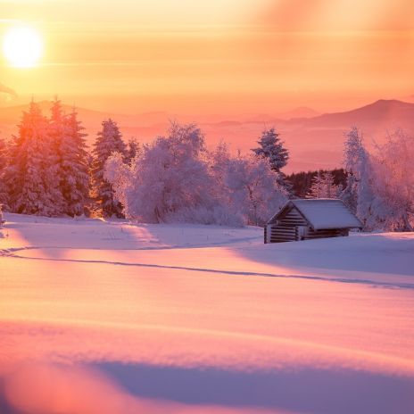Sonnenaufgang im Winter im Erzgebirge