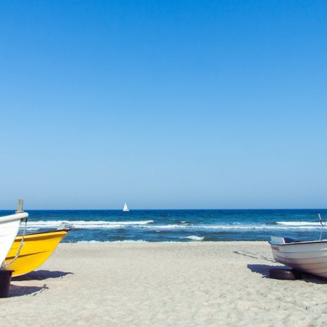 Fischerboote am Strand von Dahme