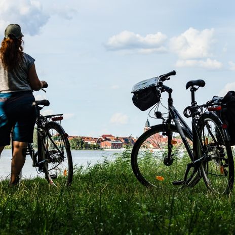 Radtour mit Blick auf Waren