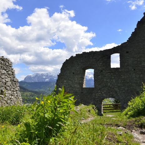 Ruine von Burg Werdenfels in Garmisch-Partenkirchen